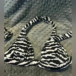 Victoria Secret Black and White‎ zebra Triangle Bikini Top, Size small
